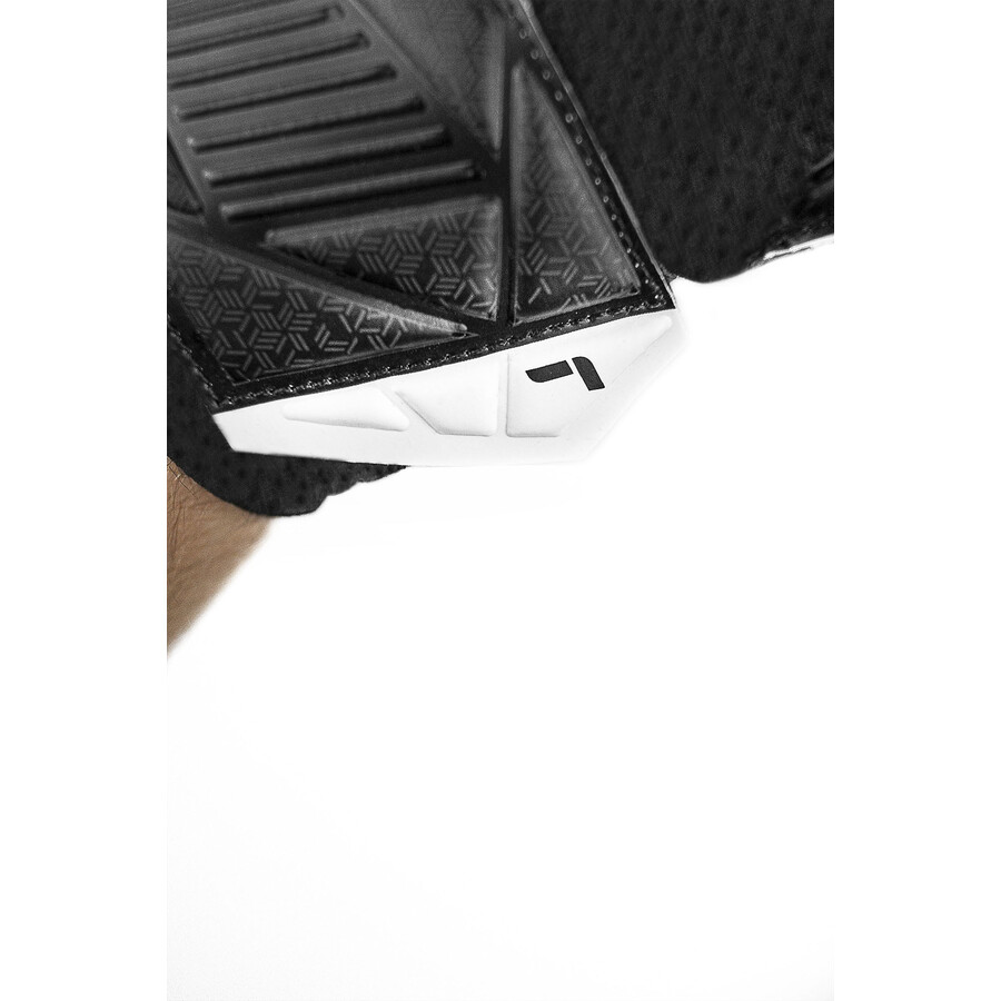 Gants gardien Reusch junior Attrakt Infinity noir blanc