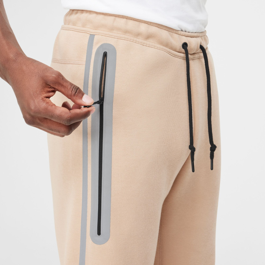 Pantalon survêtement Nike TechFleece Windrunner beige