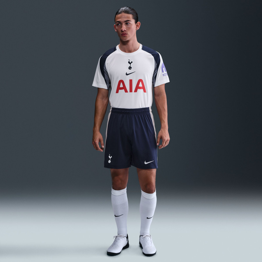 Short Tottenham domicile 2025/26