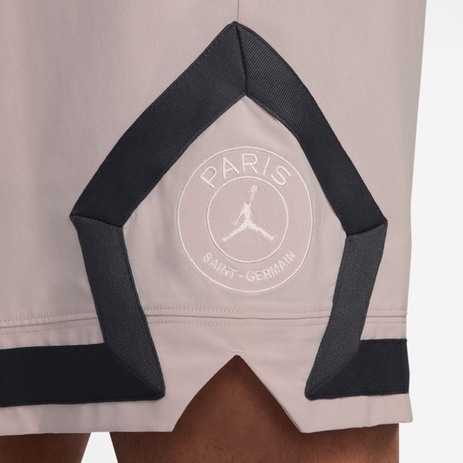 Short PSG x Jordan rose noir