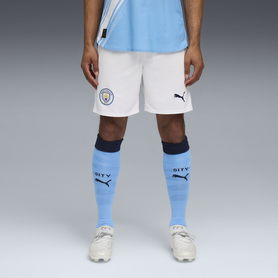 Short Manchester City domicile 2025/26