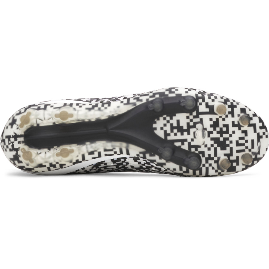 Under Armour Magnetico Elite 5 FG noir blanc