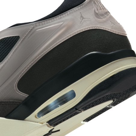 PSG x Air Jordan 4 RM noir