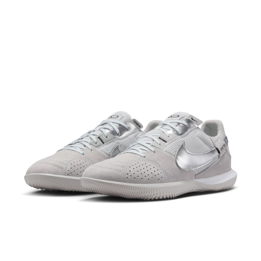 Nike StreetGato gris