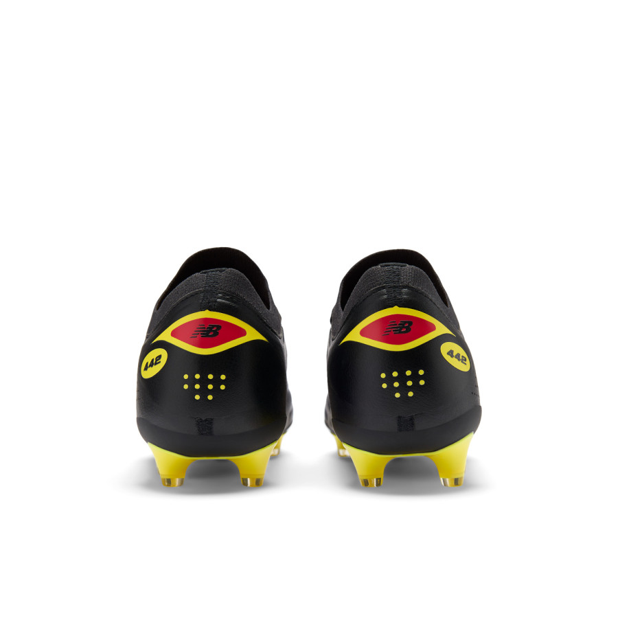 New Balance 442 V3 Elite FG noir jaune