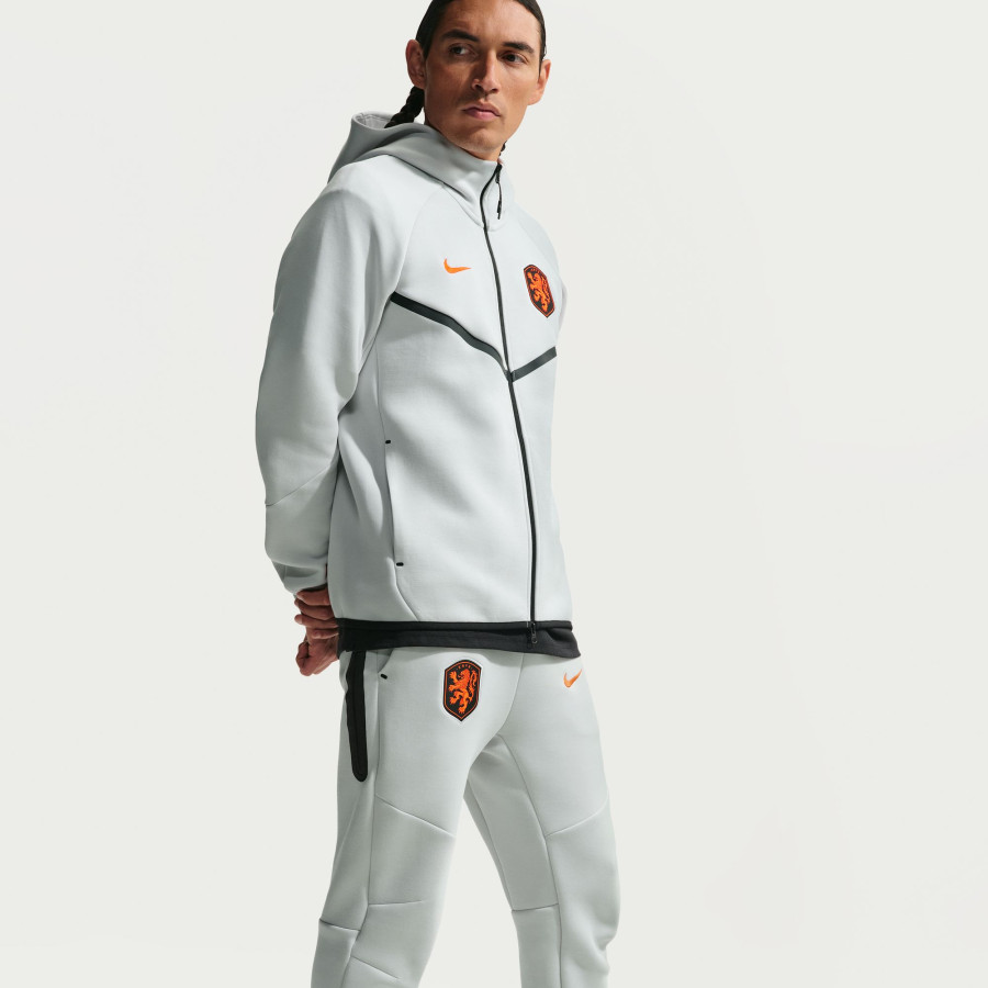 KNVB M NK TCH FLC JGGR