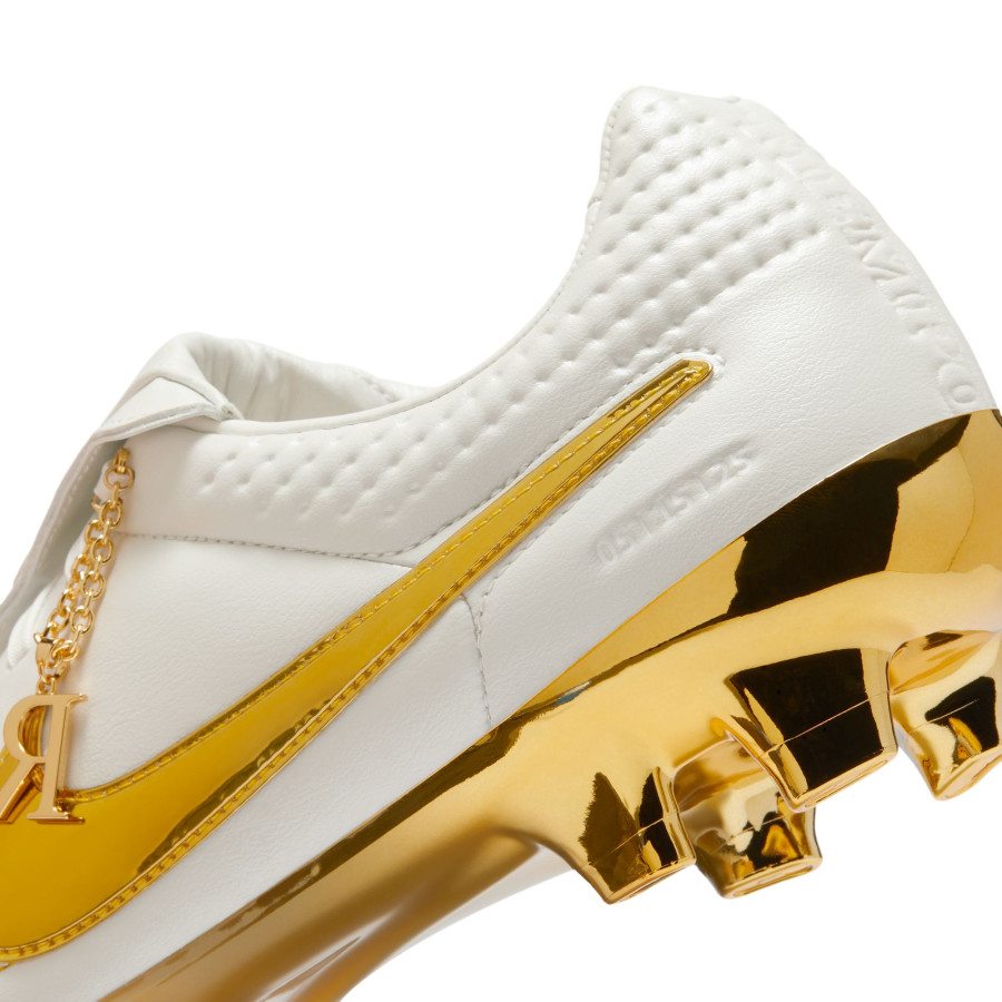 Nike Tiempo Legend x Ronaldinho FG ÉDITION LIMITÉE