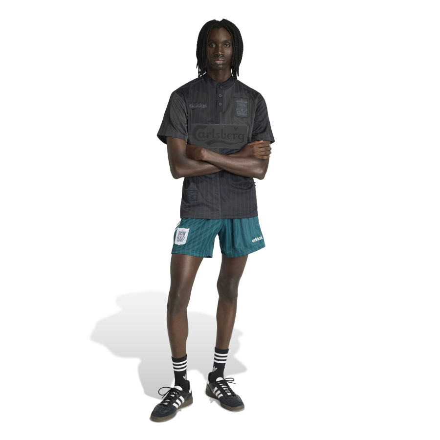 Short Liverpool extérieur 95