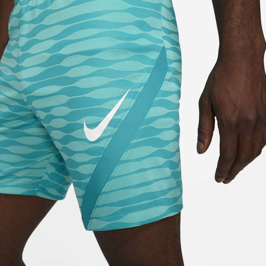 Short entrainement Nike Strike bleu vert